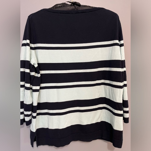 Talbots lightweight sweater - Picture 3 of 7